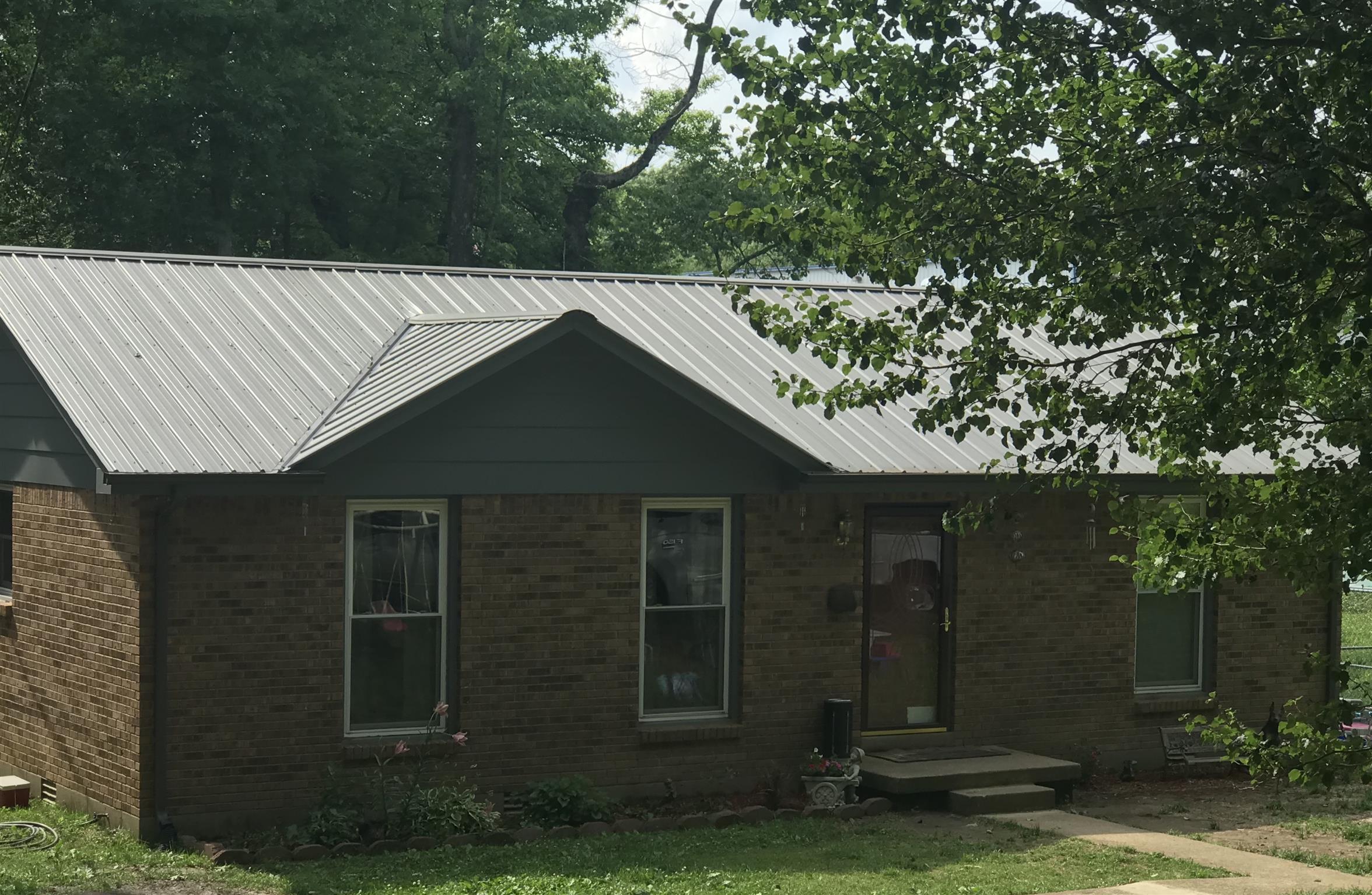 105 Burnett Road Dickson, TN 37055 - Photo 8 of 27 Gallery Image 8