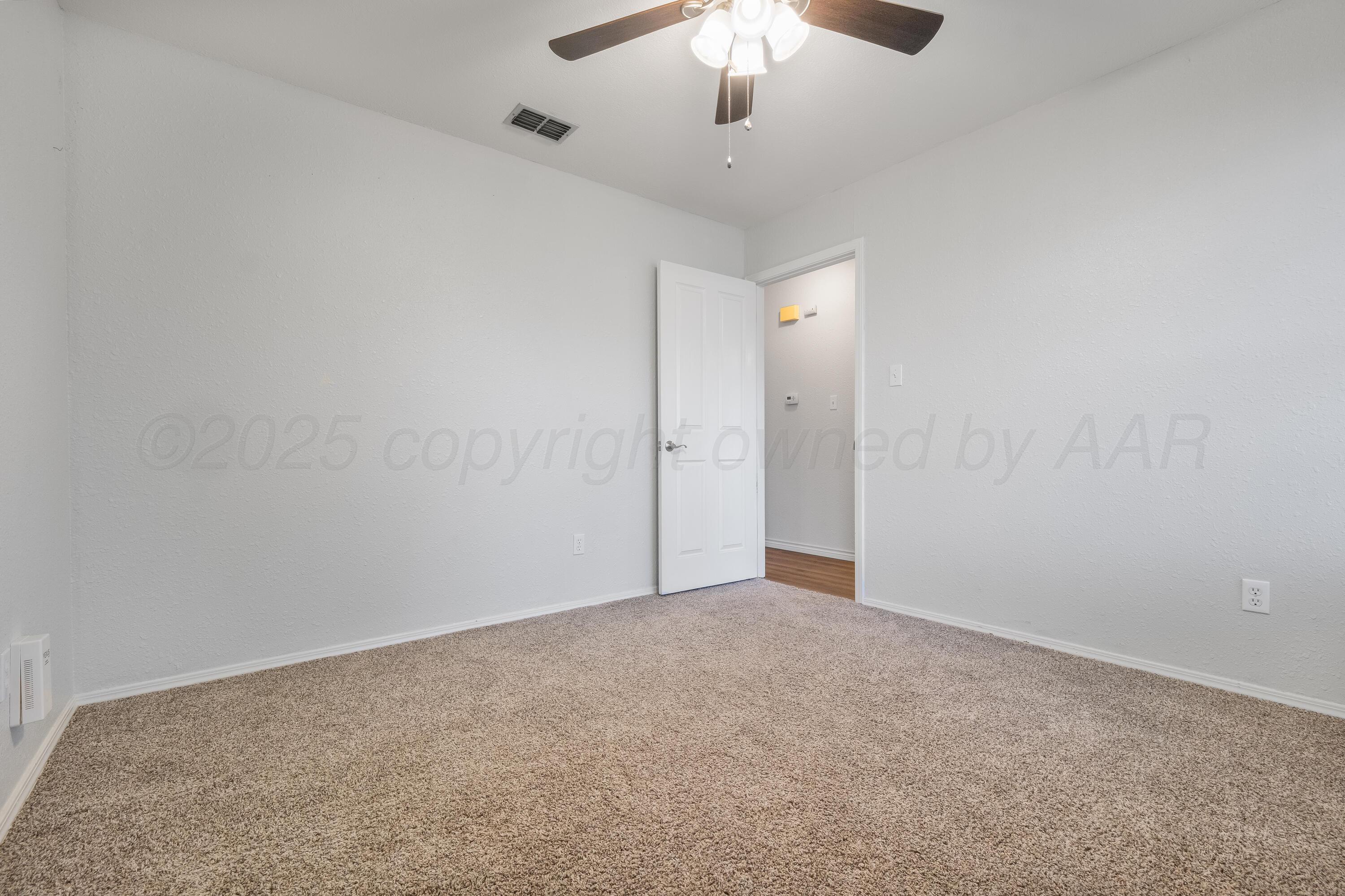 3312 Reeder Drive Amarillo, TX 79121 - Photo 23 of 26 Bedroom 3 - 1