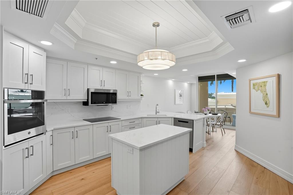 445 Dockside Drive, Unit B202 Naples, FL 34110 - Photo 18 of 50 Stainless Steel Kitchen Appliances