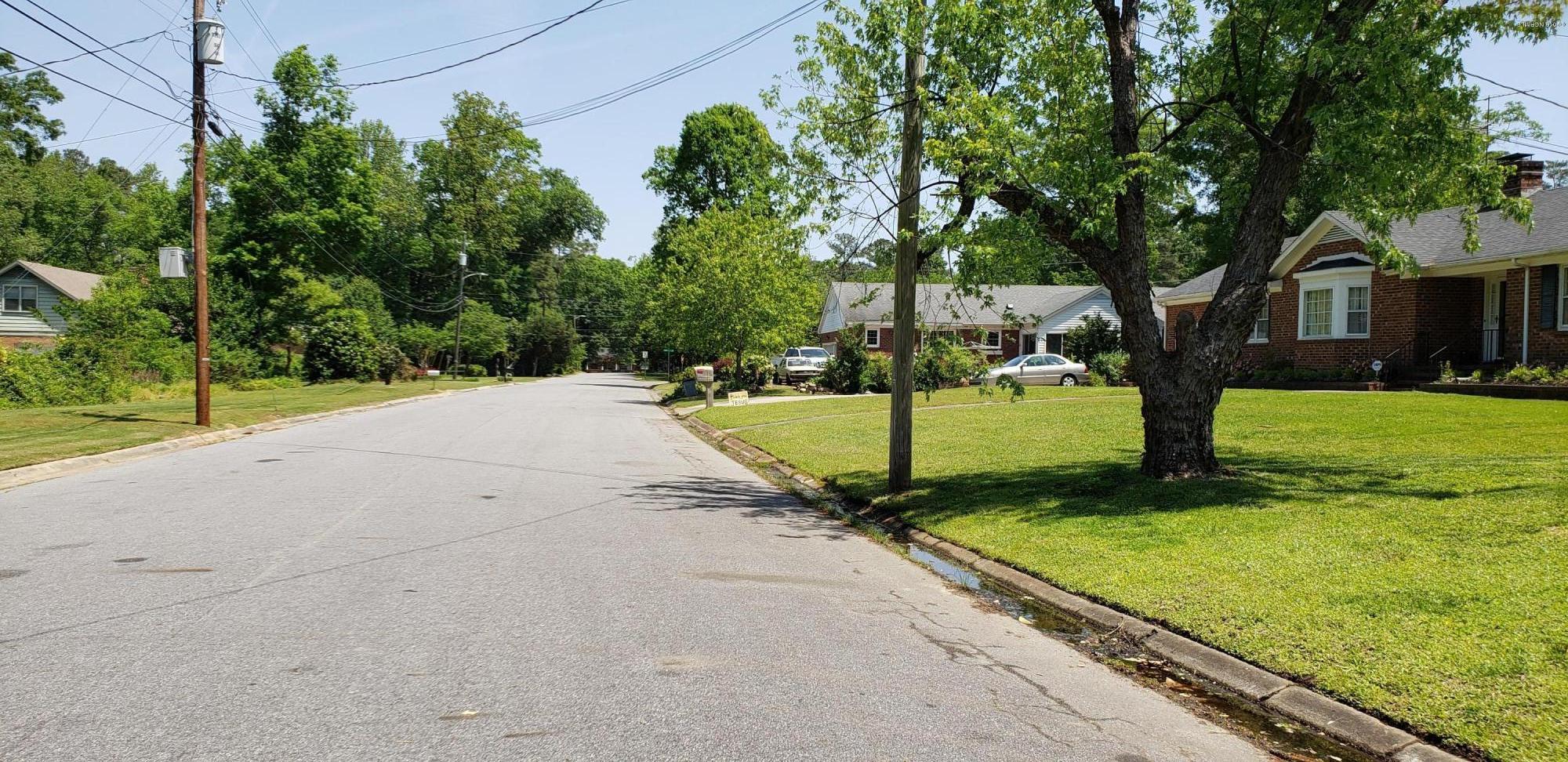 2111 Emerson Road Kinston, NC 28504 - Photo 22 of 23 pleasant street scene