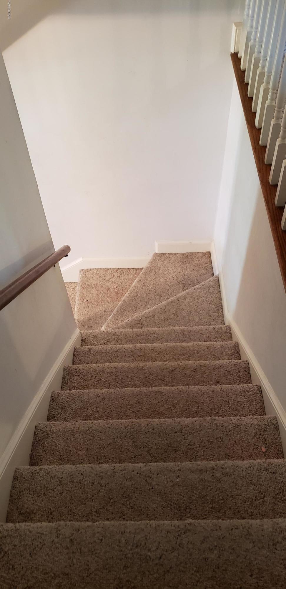 2111 Emerson Road Kinston, NC 28504 - Photo 8 of 23 down the stairs