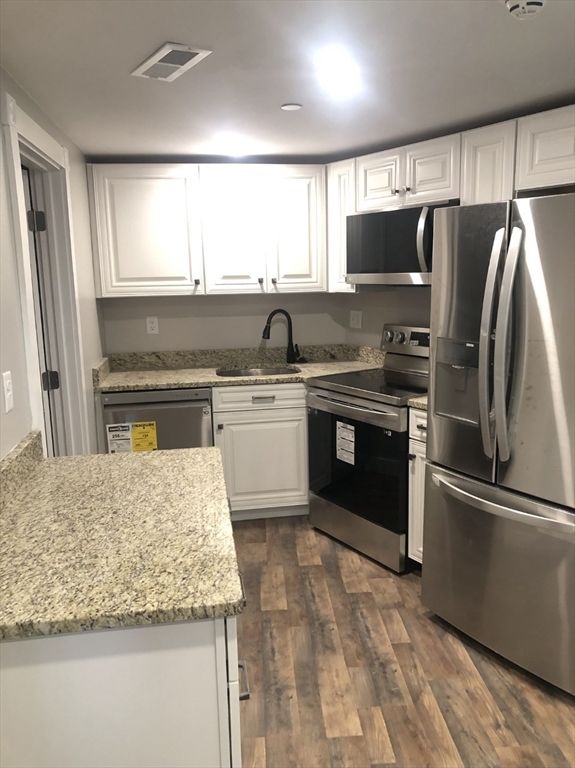 18 Appleton Street Lowell, MA 01852 - Photo 3 of 6