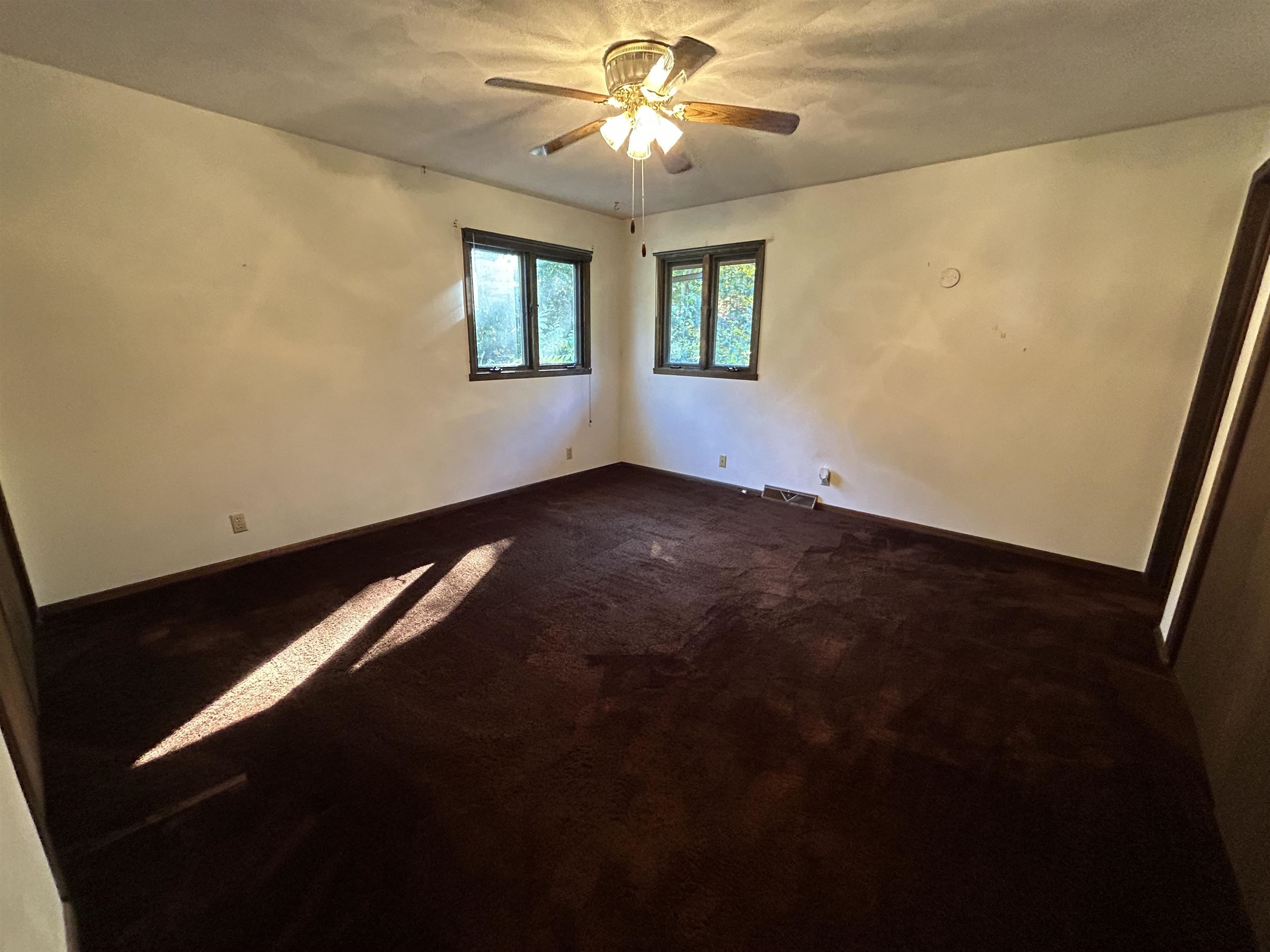 9632 Beaver Valley Road Belvidere, IL 61008 - Photo 11 of 19 a view of an empty room and window