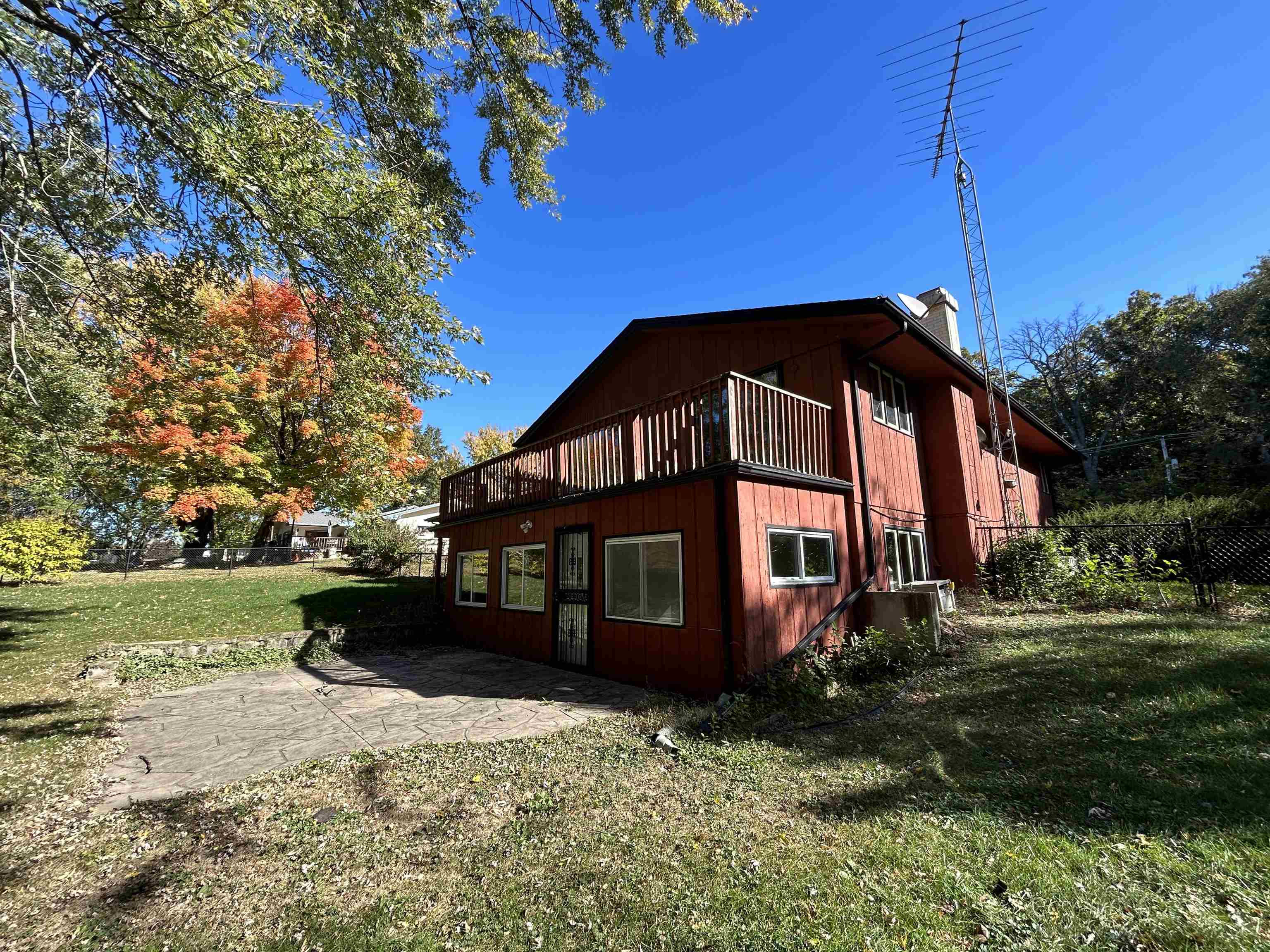 9632 Beaver Valley Road Belvidere, IL 61008 - Photo 18 of 19 a view of a house with a yard