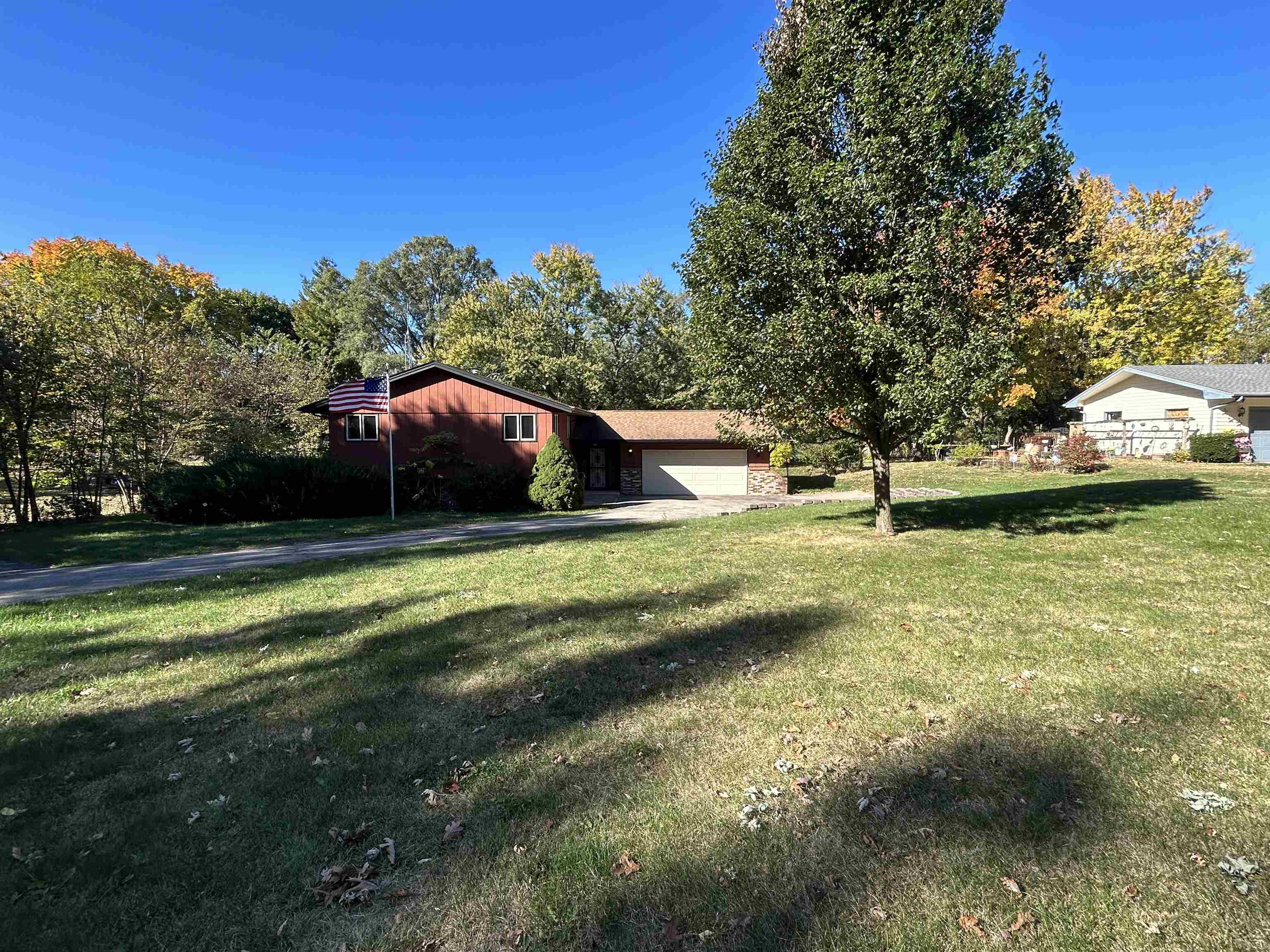 9632 Beaver Valley Road Belvidere, IL 61008 - Photo 2 of 19 a view of a house with a yard