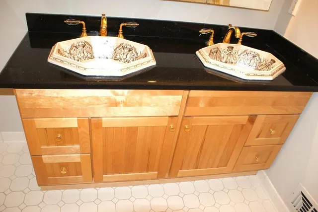 $2,600 | 6725 Ridge Moore Drive Northwest, Peachtree Corners, GA 30360