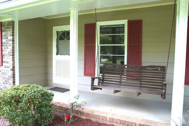 $2,600 | 6725 Ridge Moore Drive Northwest, Peachtree Corners, GA 30360