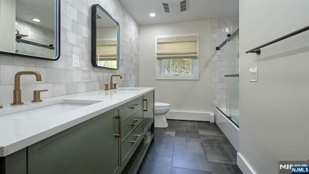 112 Urban Club Road Wayne, NJ 07470 - Photo 23 of 39