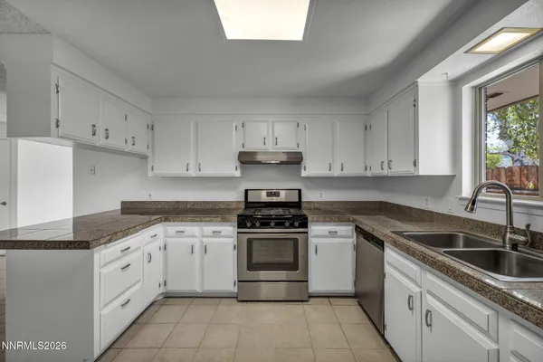 $518,000 | 905 West Long Street, Carson City, NV 89703