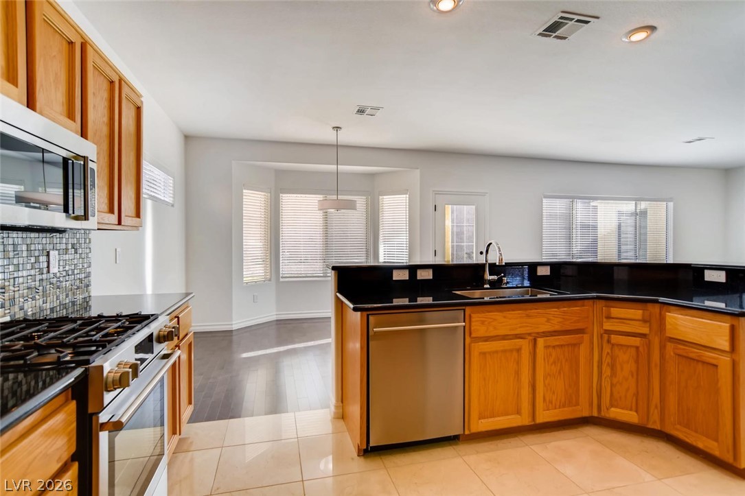 1816 Baton Rouge Street Henderson, NV 89052 - Photo 9 of 17