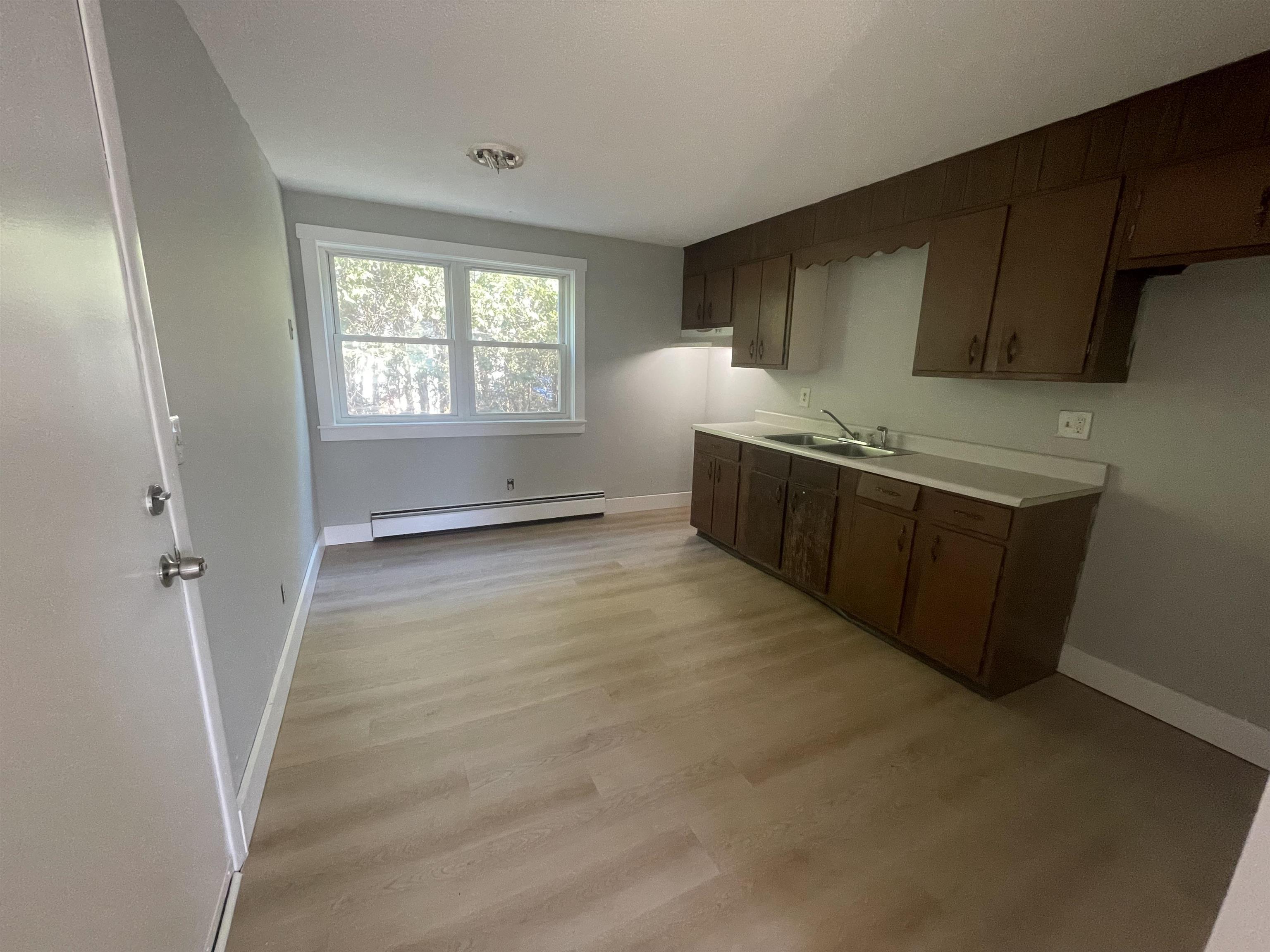 15 Kingsley Court, Unit 3 Rutland, VT 05701 - Photo 2 of 12