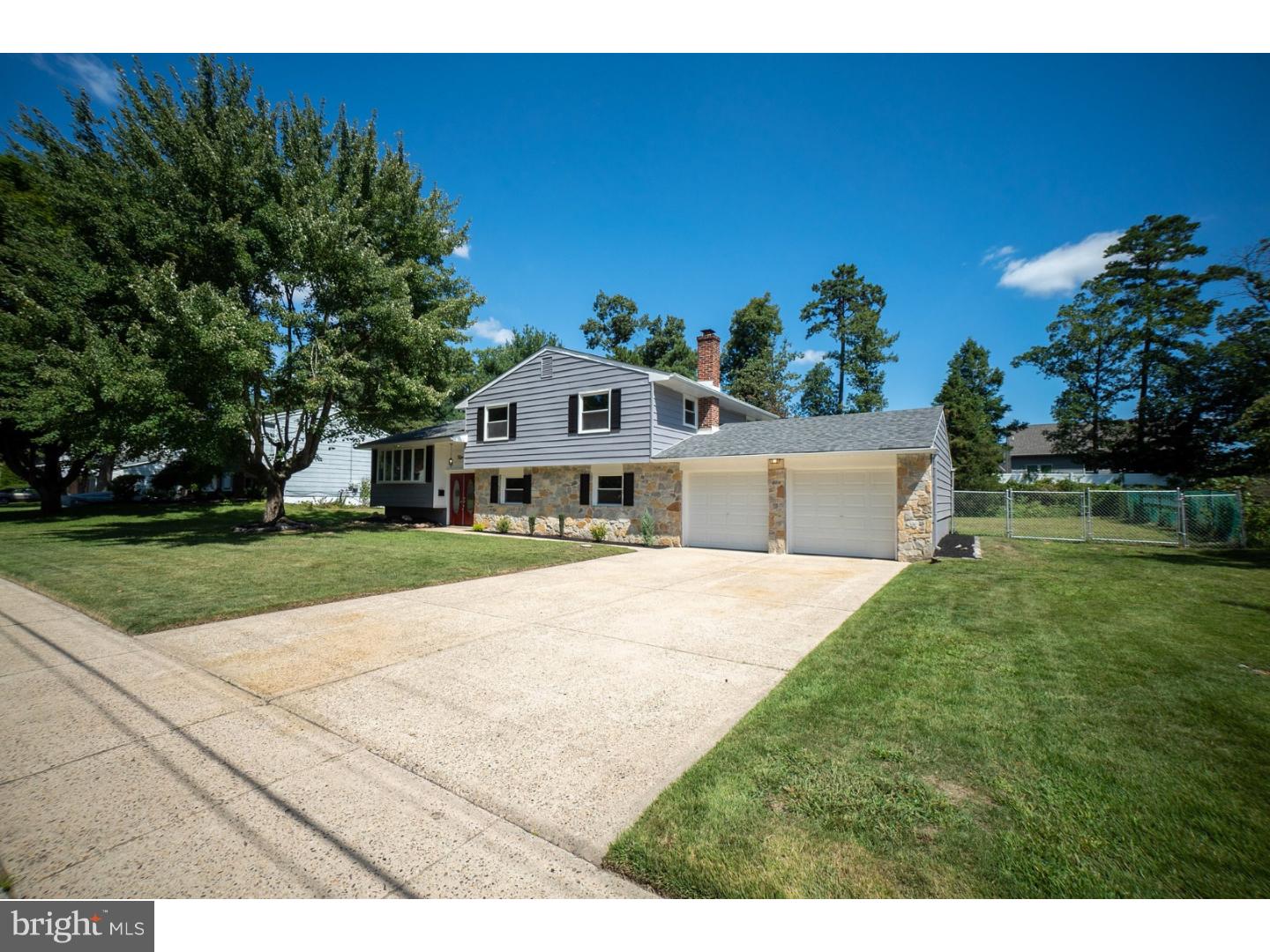 15 Yale Road Atco, NJ 08004 - Photo 2 of 25 Exterior Front