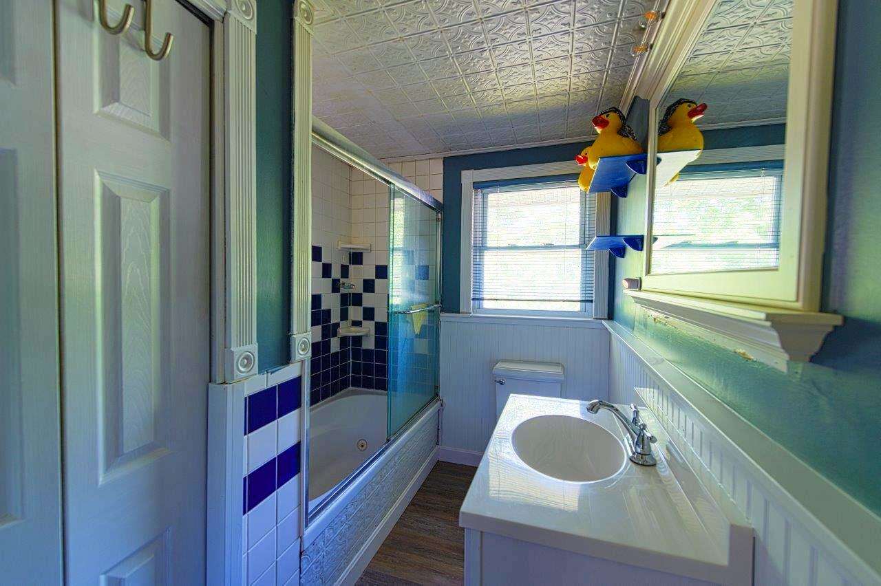 9 Pilgrim Avenue Merrimack, NH 03054 - Photo 12 of 24 Gallery Image 12