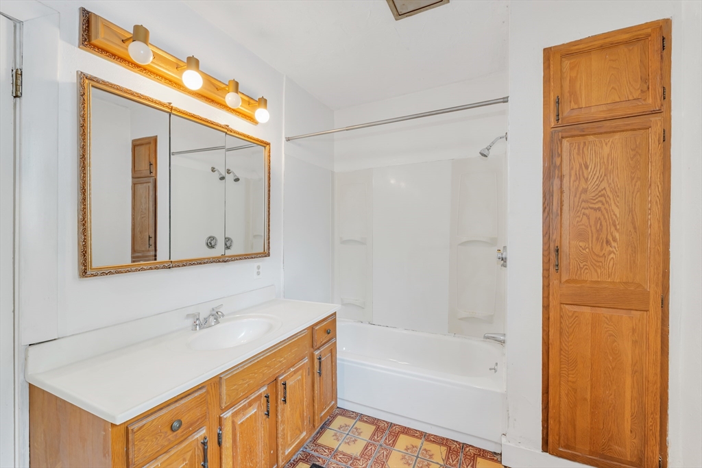 24 Colbert Street Boston, MA 02132 - Photo 21 of 22 Gallery Image 21