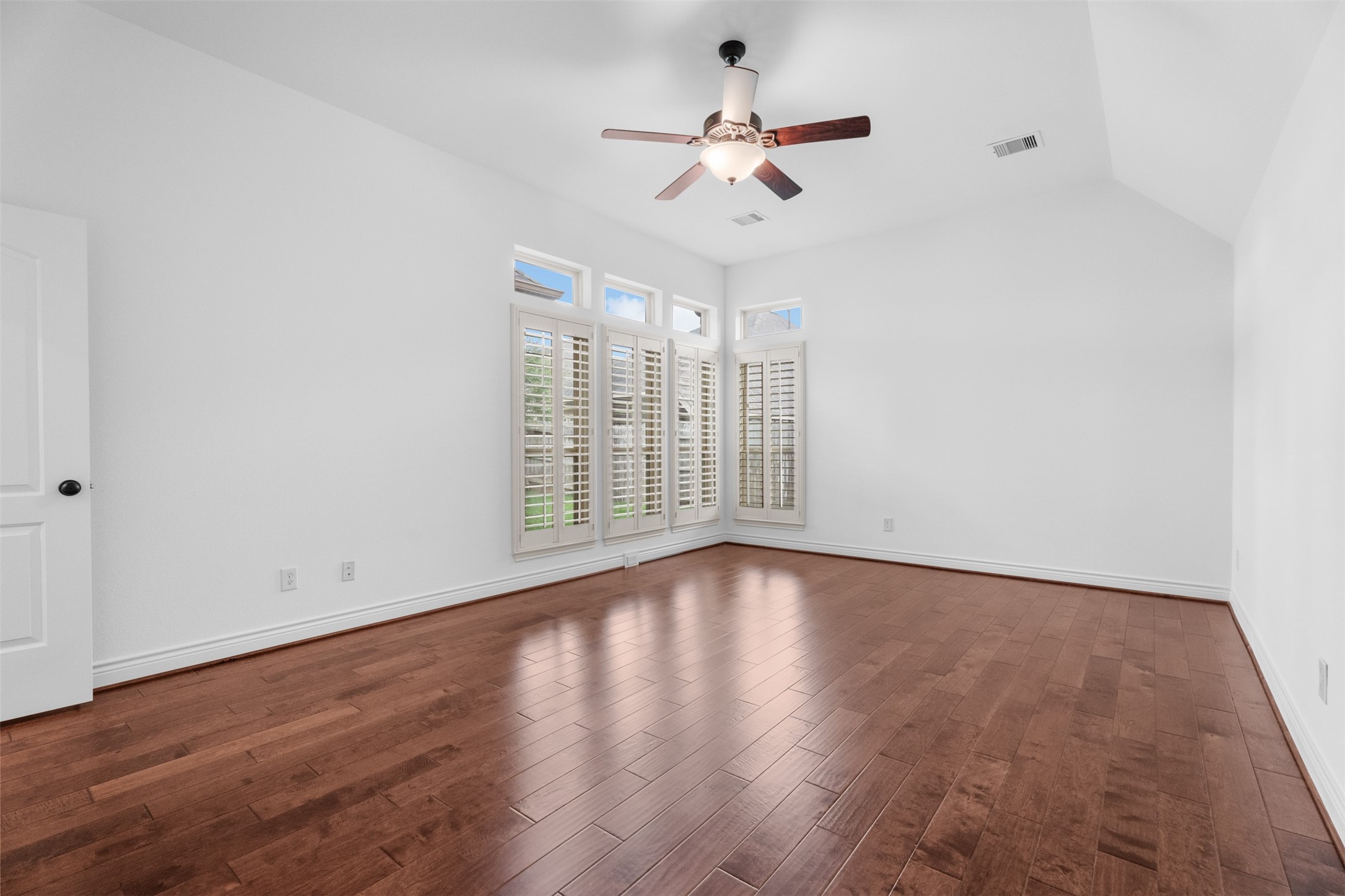 27318 Pendleton Trace Drive Spring, TX 77386 - Photo 25 of 47 Primary bedroom