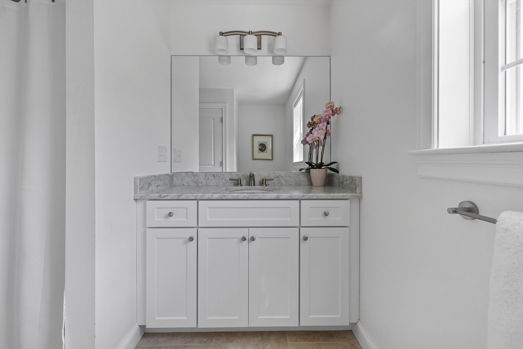 3 Torr Street Andover, MA 01810 - Photo 23 of 41