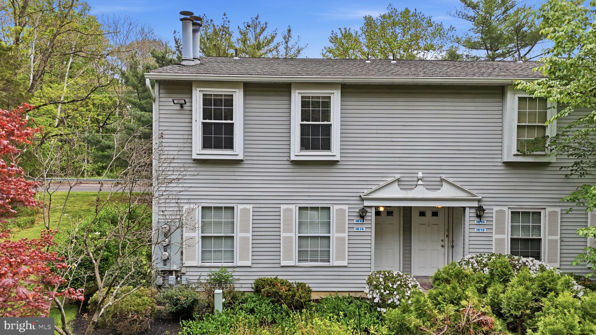 1614 Huntingdon Mews Clementon, NJ 08021 - Photo 1 of 29