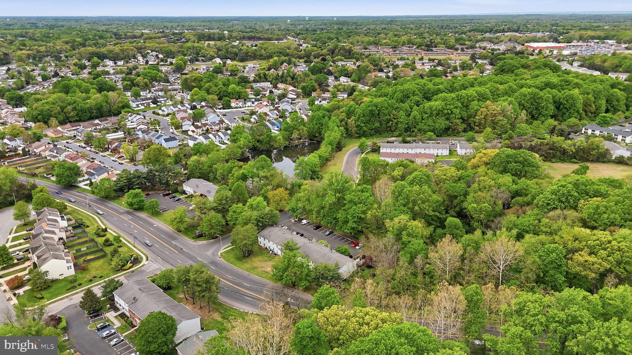 1614 Huntingdon Mews Clementon, NJ 08021 - Photo 4 of 29