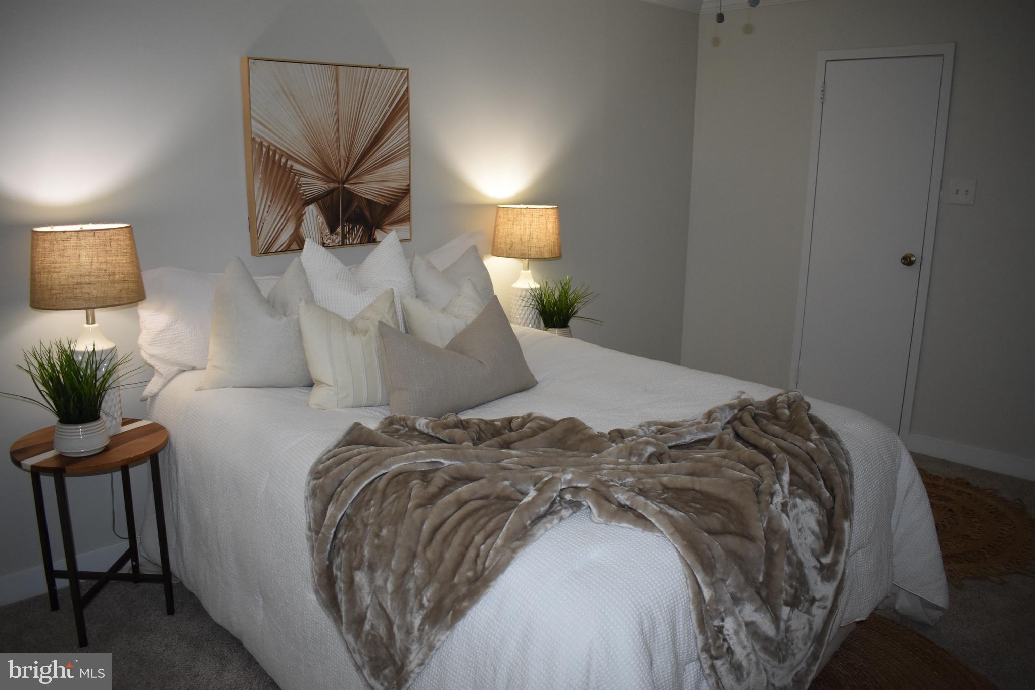 3850 Bel Pre Road, Unit 14 Silver Spring, MD 20906 - Photo 105 of 140 Main bedroom