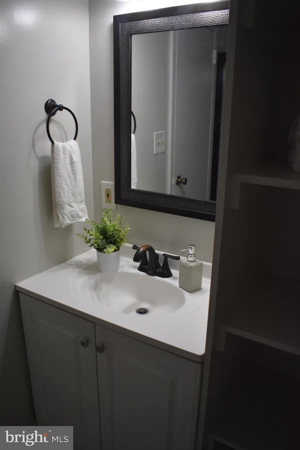 3850 Bel Pre Road, Unit 14 Silver Spring, MD 20906 - Photo 127 of 140