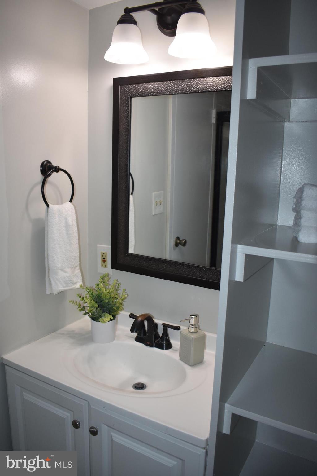 3850 Bel Pre Road, Unit 14 Silver Spring, MD 20906 - Photo 138 of 140