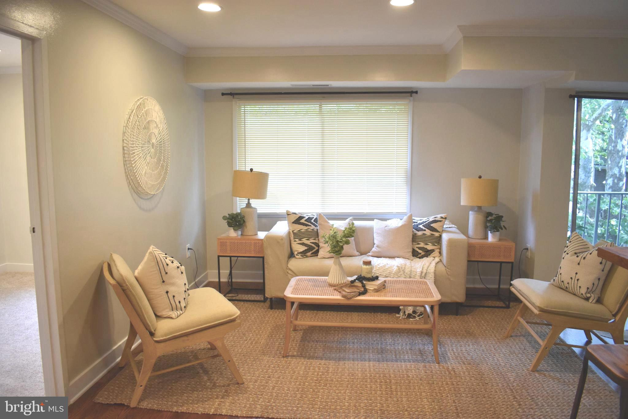 3850 Bel Pre Road, Unit 14 Silver Spring, MD 20906 - Photo 5 of 140 Living Room