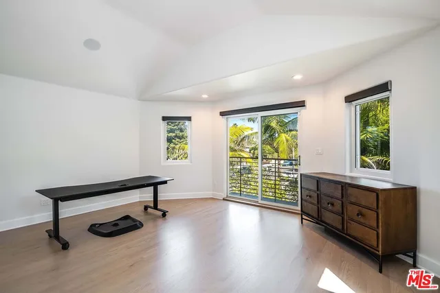 $4,495,000 | 3201 Viola Place, Marina del Rey, CA 90292