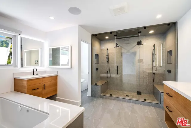 $4,495,000 | 3201 Viola Place, Marina del Rey, CA 90292