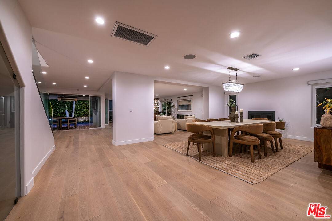 3201 Viola Place Marina del Rey, CA 90292 - Photo 65 of 72 a view of a dining room with furniture