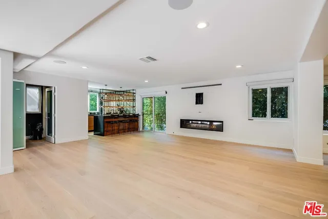 $4,495,000 | 3201 Viola Place, Marina del Rey, CA 90292