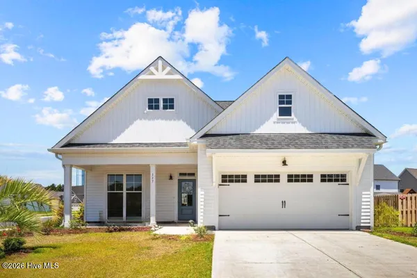 $534,900 | 117 East Yellow Lois Drive, Hampstead, NC 28443