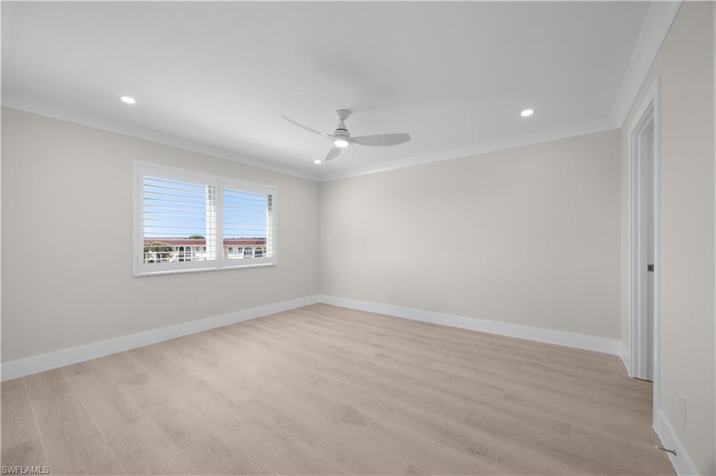 21 High Point Circle East, Unit 409 Naples, FL 34103 - Photo 7 of 38
