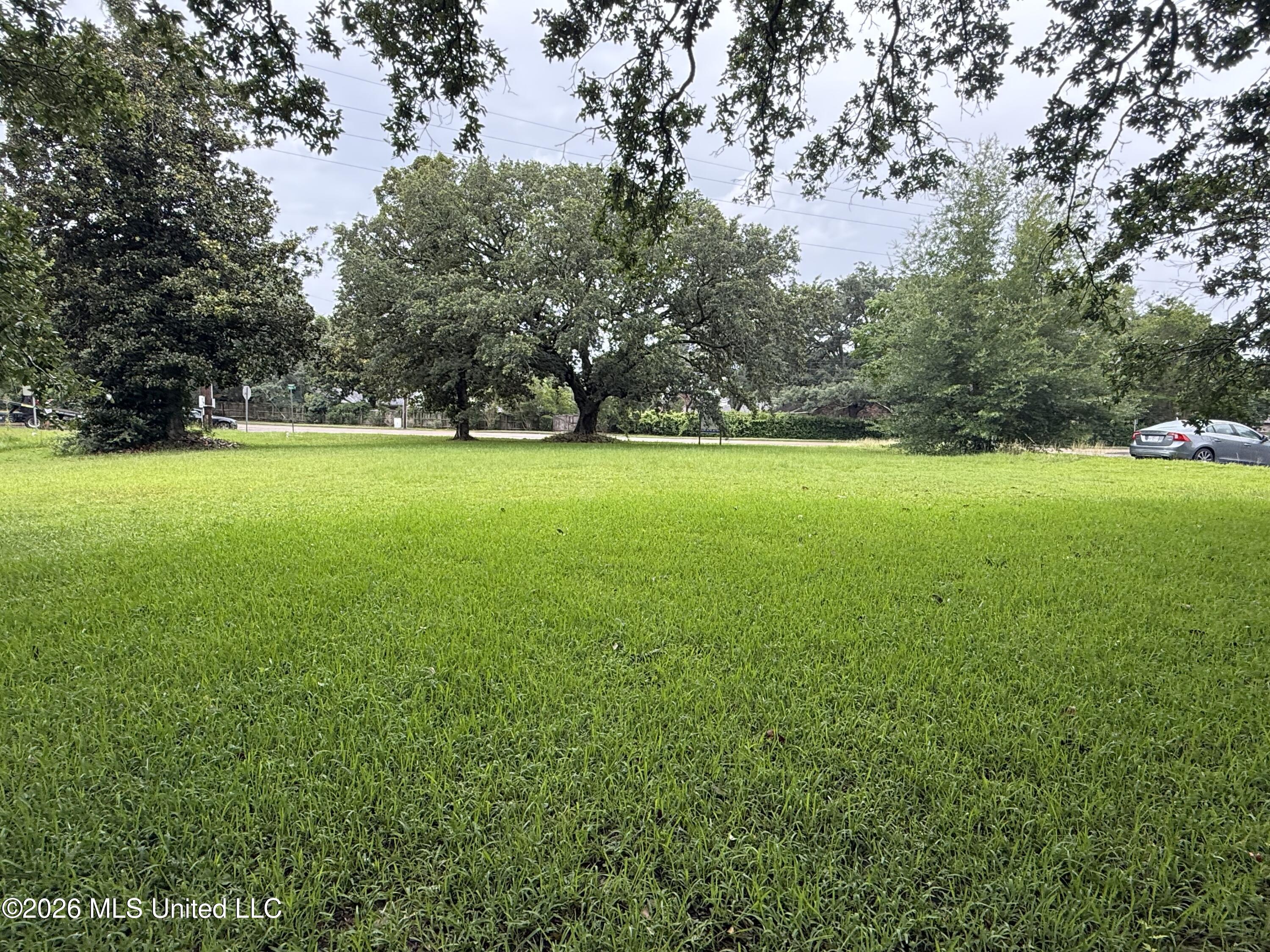 2685 Pass Road Biloxi, MS 39531 - Photo 3 of 5 IMG_1242