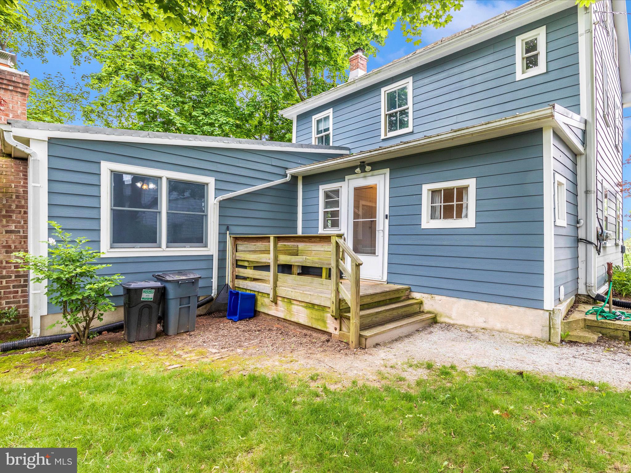 3204 Uniontown Road Westminster, MD 21158 - Photo 13 of 51 a view of a house with a yard and furniture