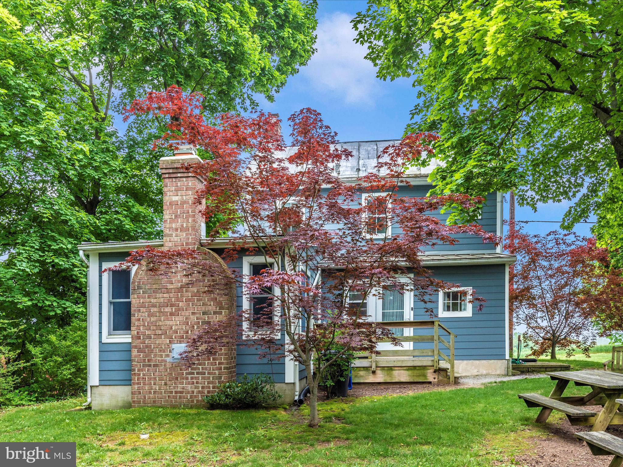 3204 Uniontown Road Westminster, MD 21158 - Photo 9 of 51 front view of a house with a yard