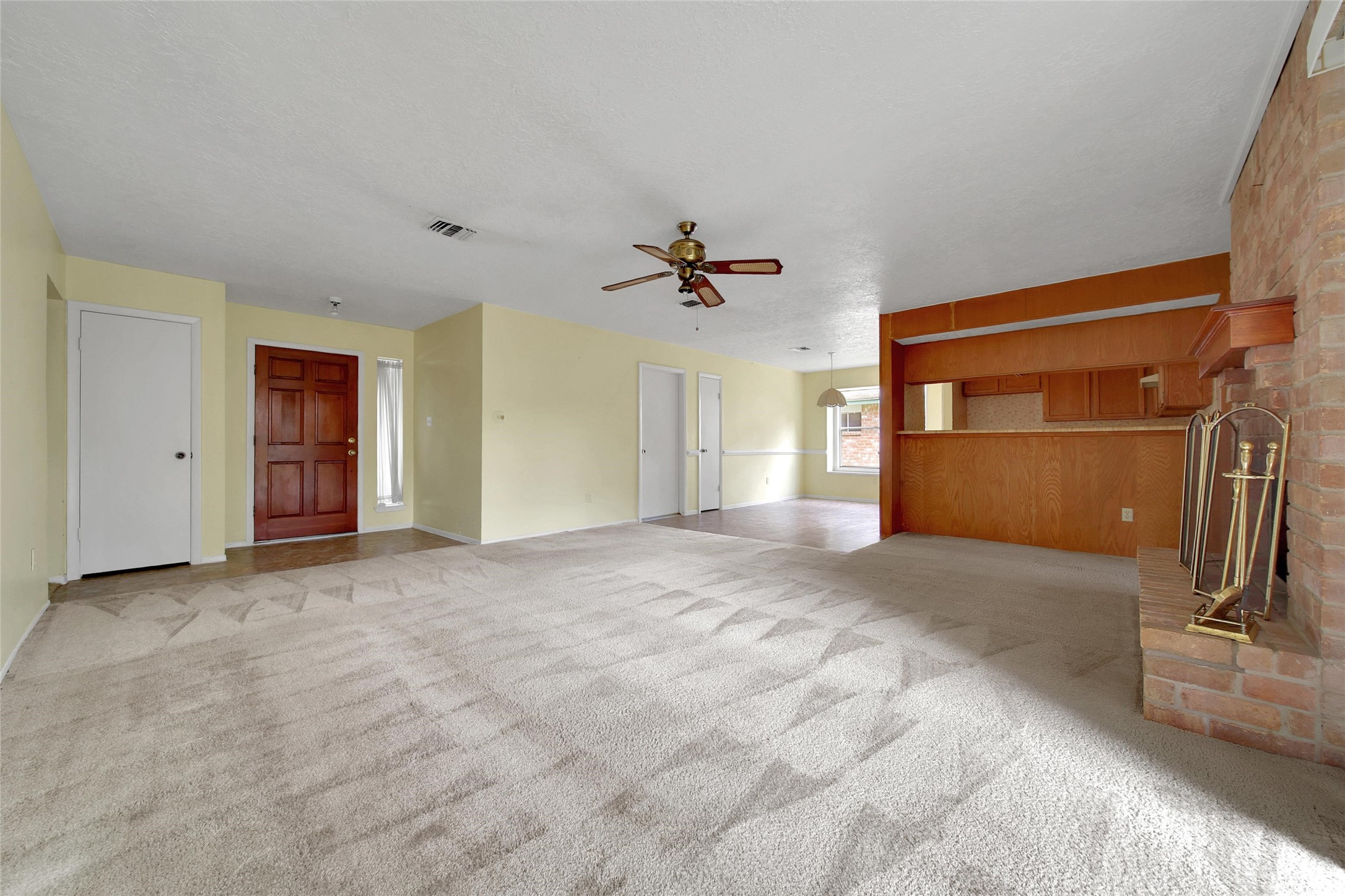 1712 Lindy Lane Conroe, TX 77301 - Photo 5 of 20 a view of a room with a ceiling fan