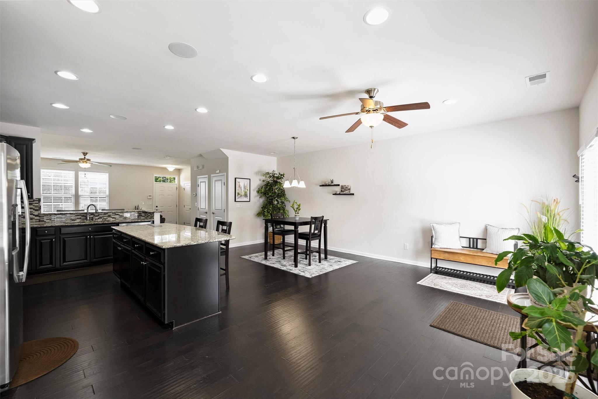 3327 Major Samuals Way Charlotte, NC 28208 - Photo 12 of 24