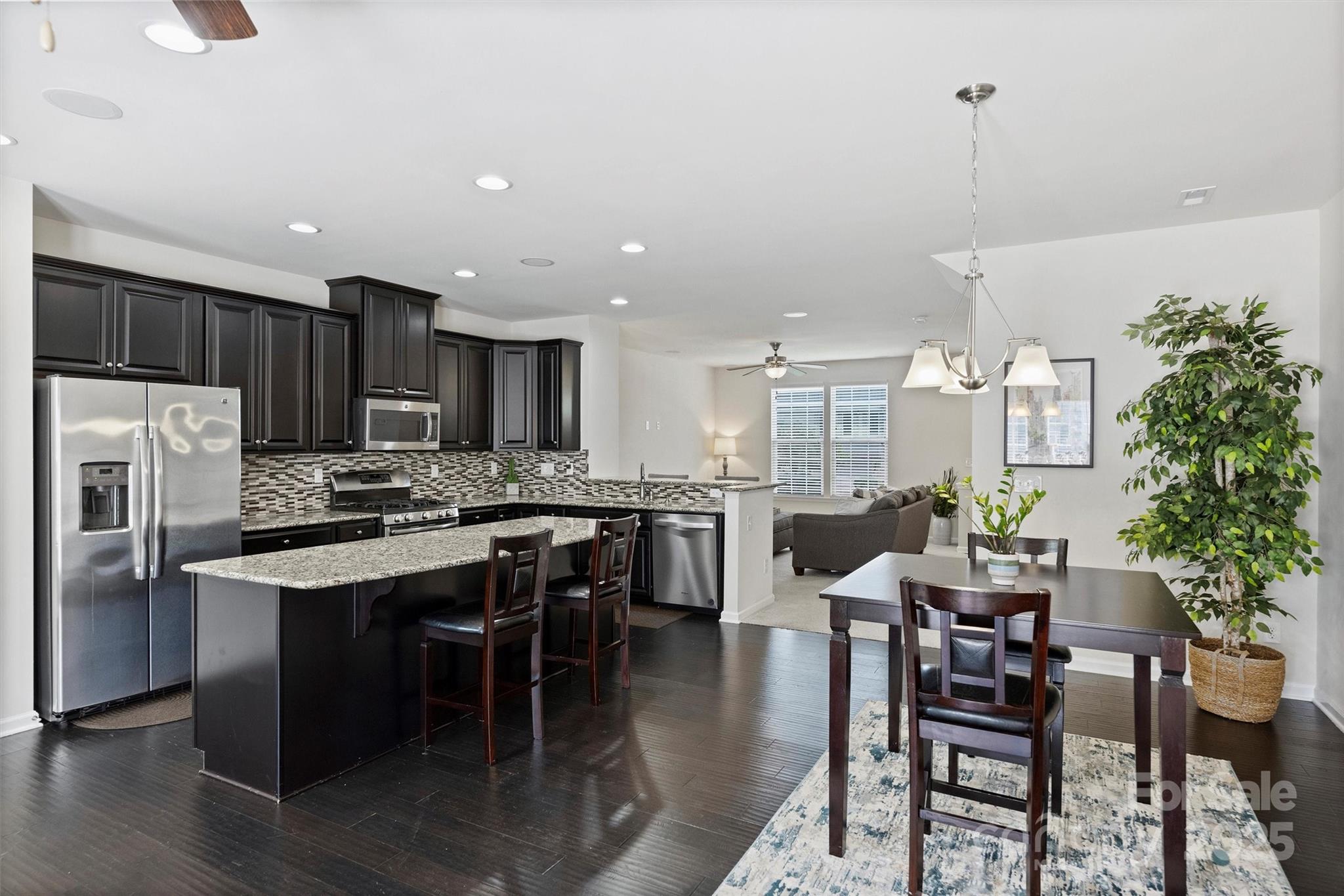 3327 Major Samuals Way Charlotte, NC 28208 - Photo 10 of 24