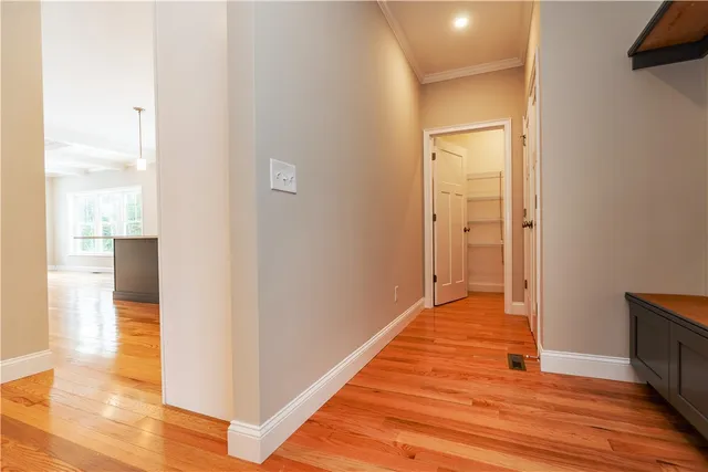 $889,900 | 33 Cassidy Trail, Coventry, RI 02816