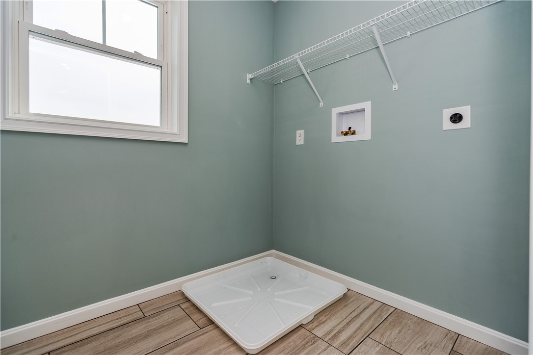 33 Cassidy Trail Coventry, RI 02816 - Photo 25 of 47