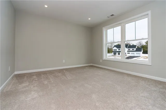 $889,900 | 33 Cassidy Trail, Coventry, RI 02816