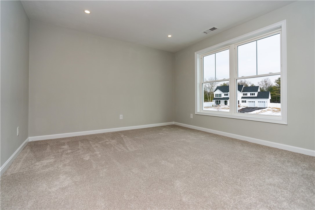 33 Cassidy Trail Coventry, RI 02816 - Photo 26 of 47