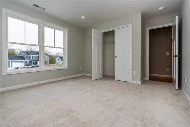 $889,900 | 33 Cassidy Trail, Coventry, RI 02816