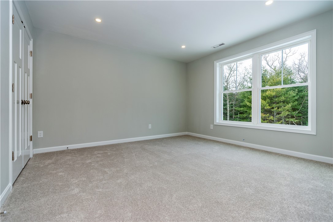 33 Cassidy Trail Coventry, RI 02816 - Photo 30 of 47