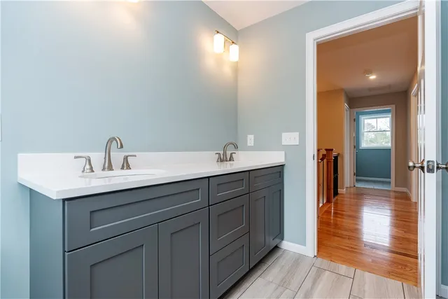 $889,900 | 33 Cassidy Trail, Coventry, RI 02816