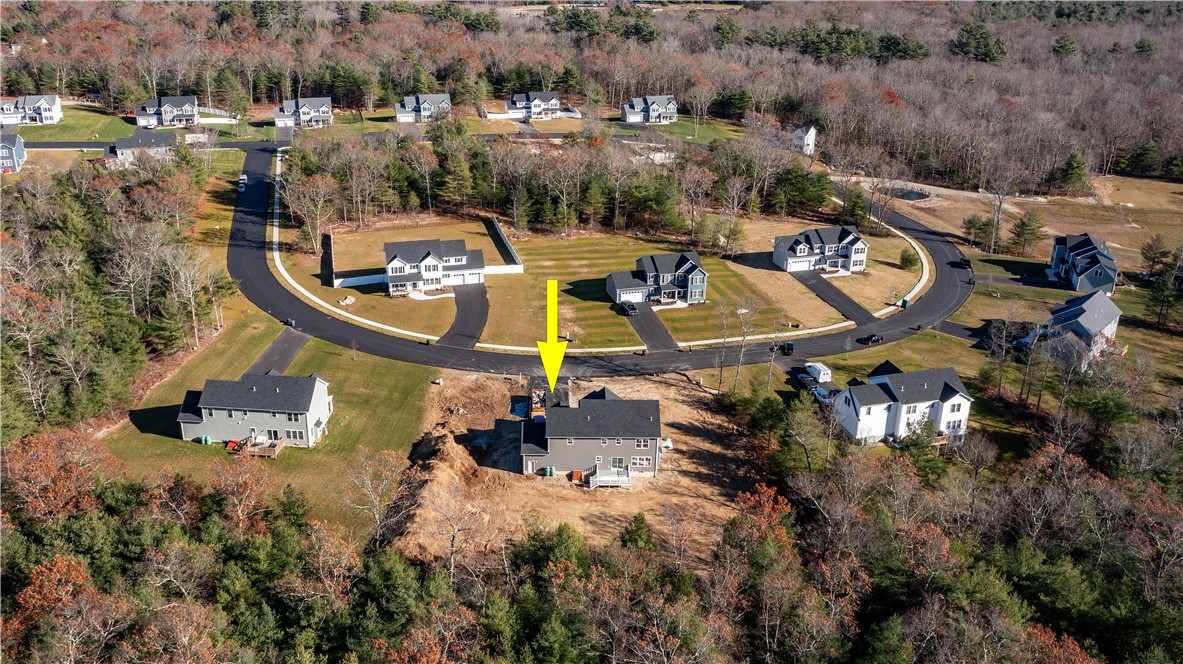 33 Cassidy Trail Coventry, RI 02816 - Photo 5 of 47