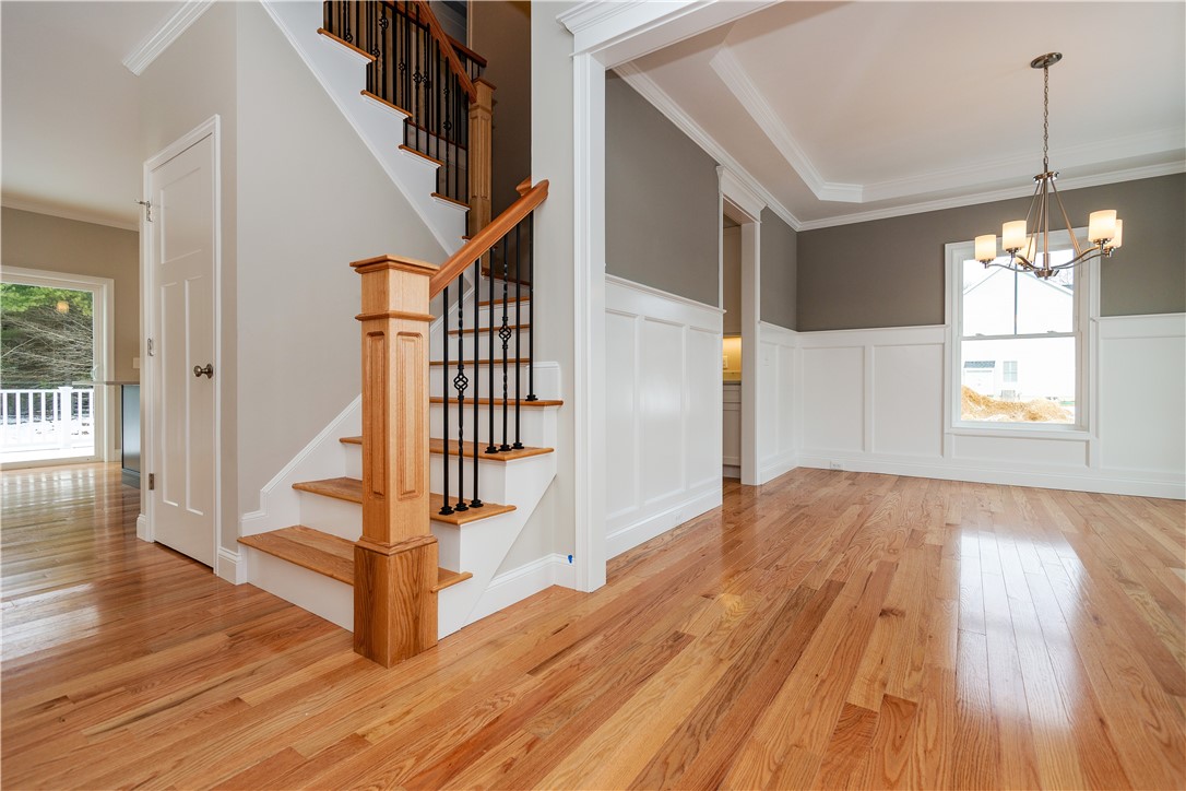 33 Cassidy Trail Coventry, RI 02816 - Photo 8 of 47