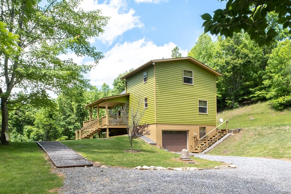 1379 Crystal Springs Road Murphy, NC 28906 - Photo 37 of 40