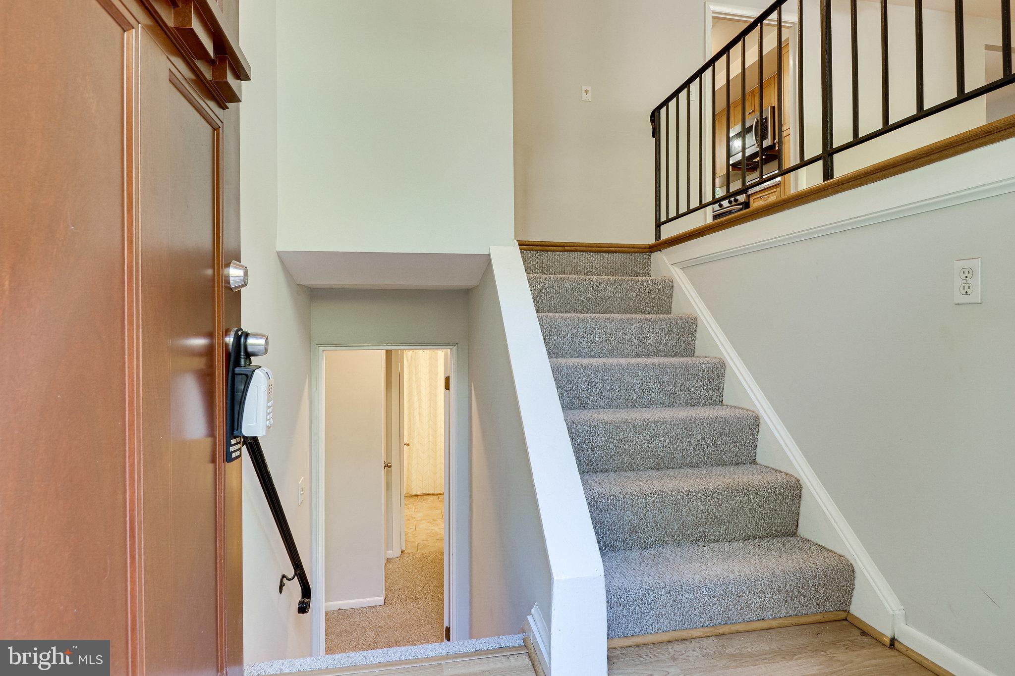 7917 Orange Plank Road Springfield, VA 22153 - Photo 7 of 70