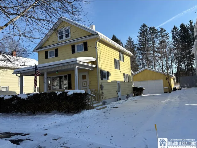 $139,900 | 115 Early, Wellsville, NY 14895